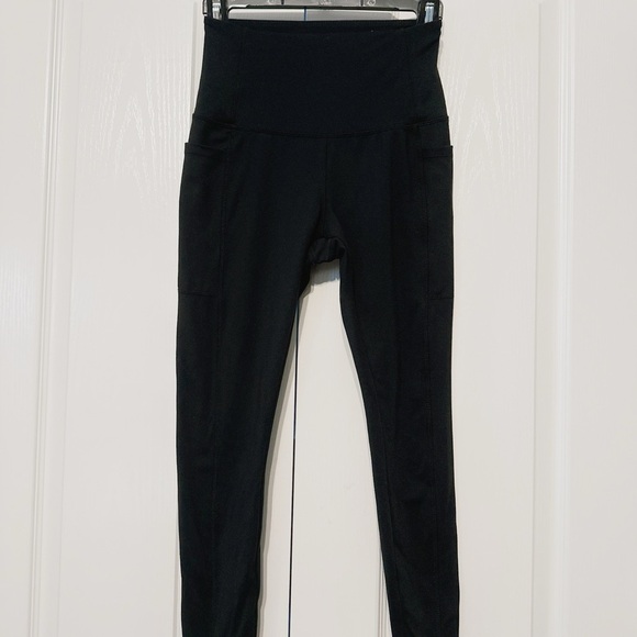 Danskin Pants - Danskin High Waist 7/8 Side pockets Leggings Size XS Black